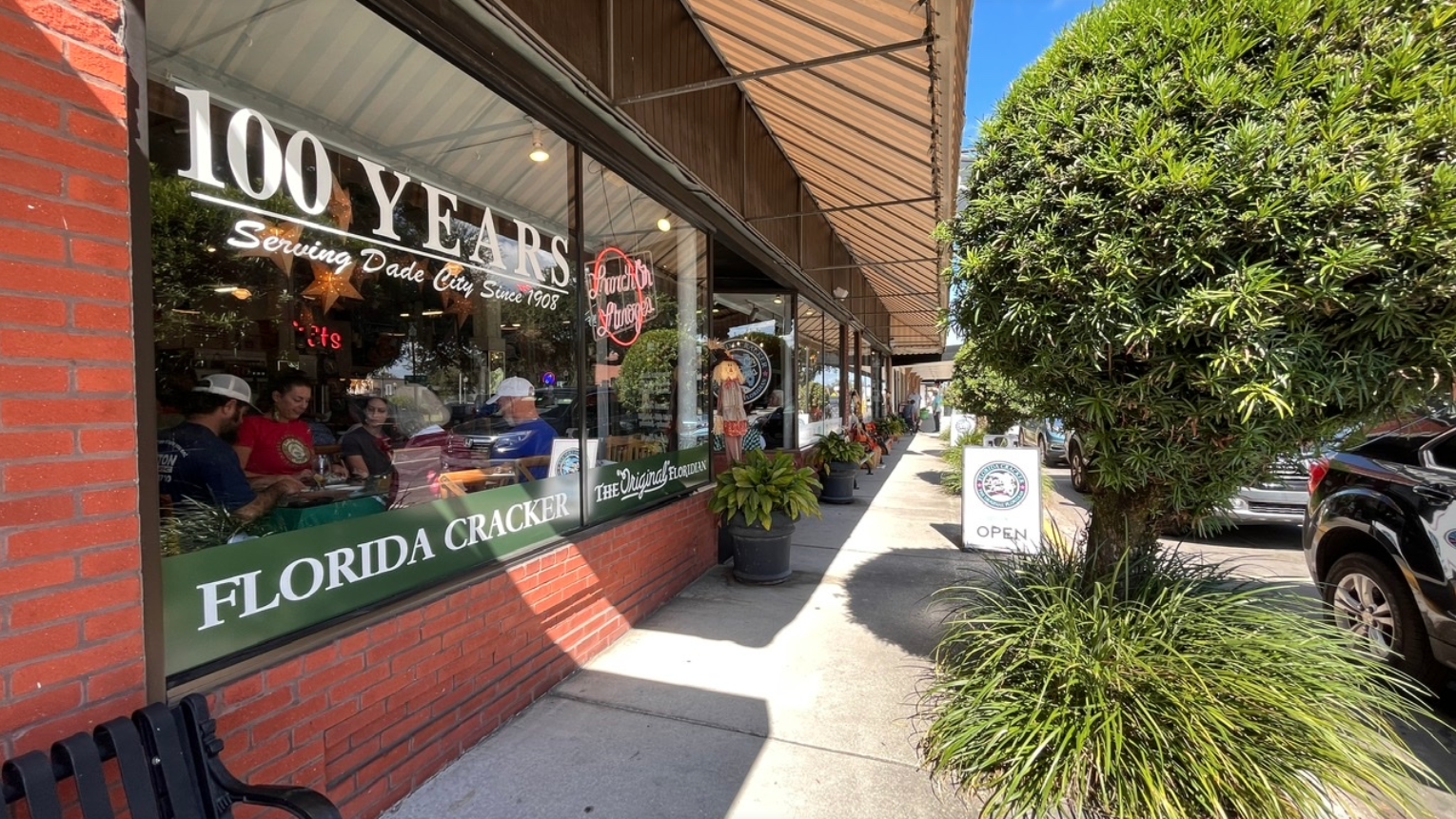 Lunch on Limoges - DADE CITY, FL