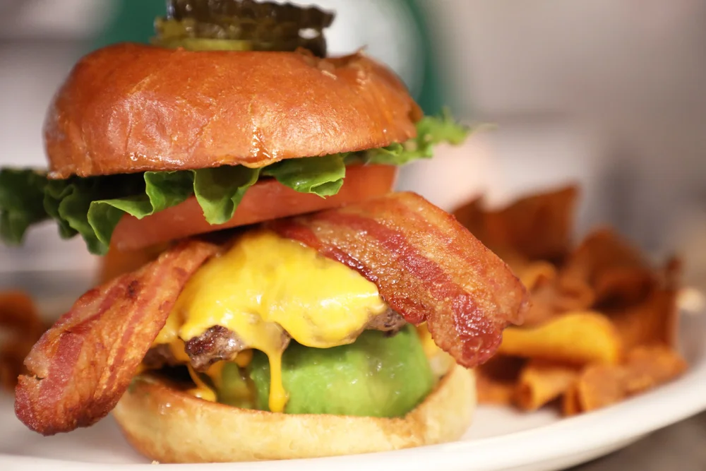 SIGNATURE BURGERS